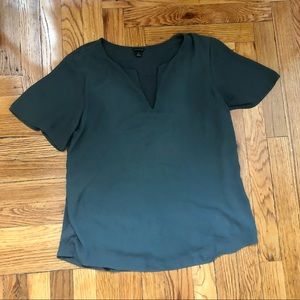 Ann Taylor casual work tee